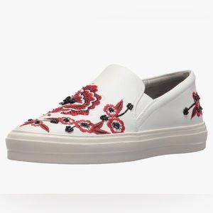 NWOT Nine West Floral Slip On Sneaker